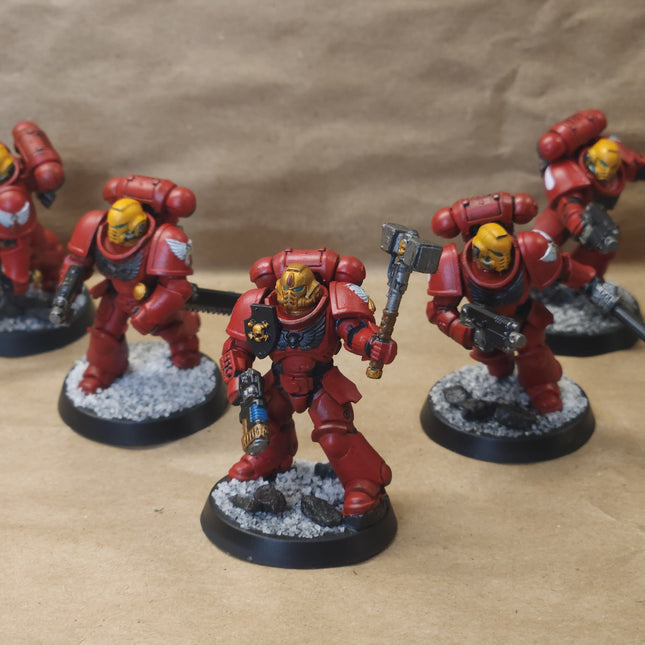 5x Painted Warhammer 40K Blood Angels Assault Intercessors